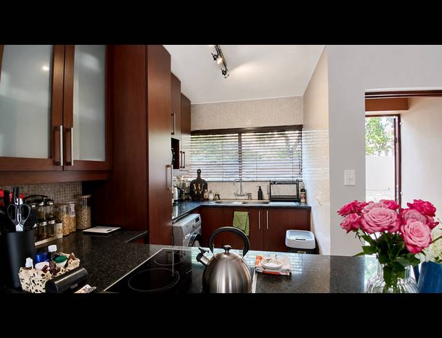 2 BEDROOM APARTMENT FOR SALE IN BLACKHEATH